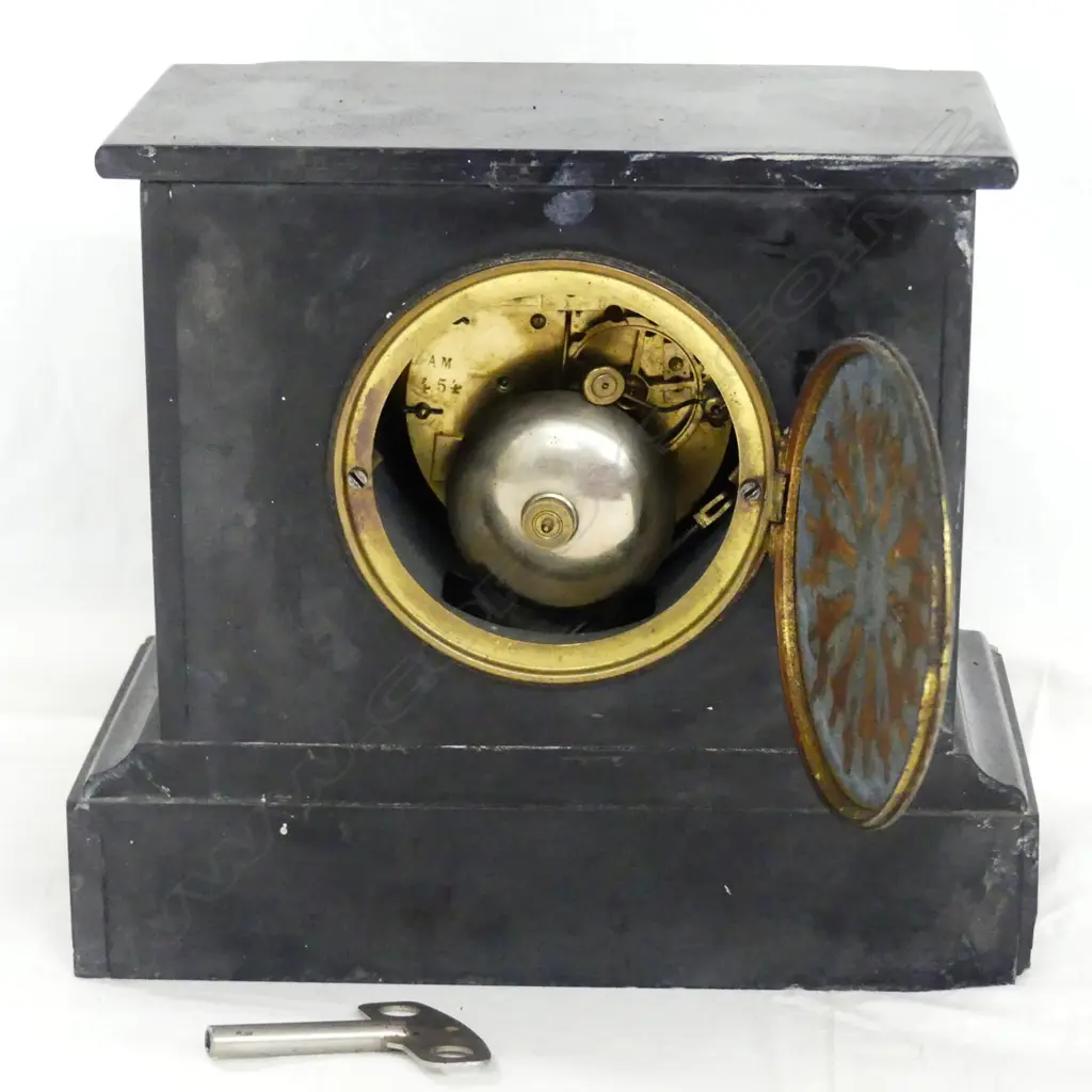A Victorian slate mantel clock Image 1++