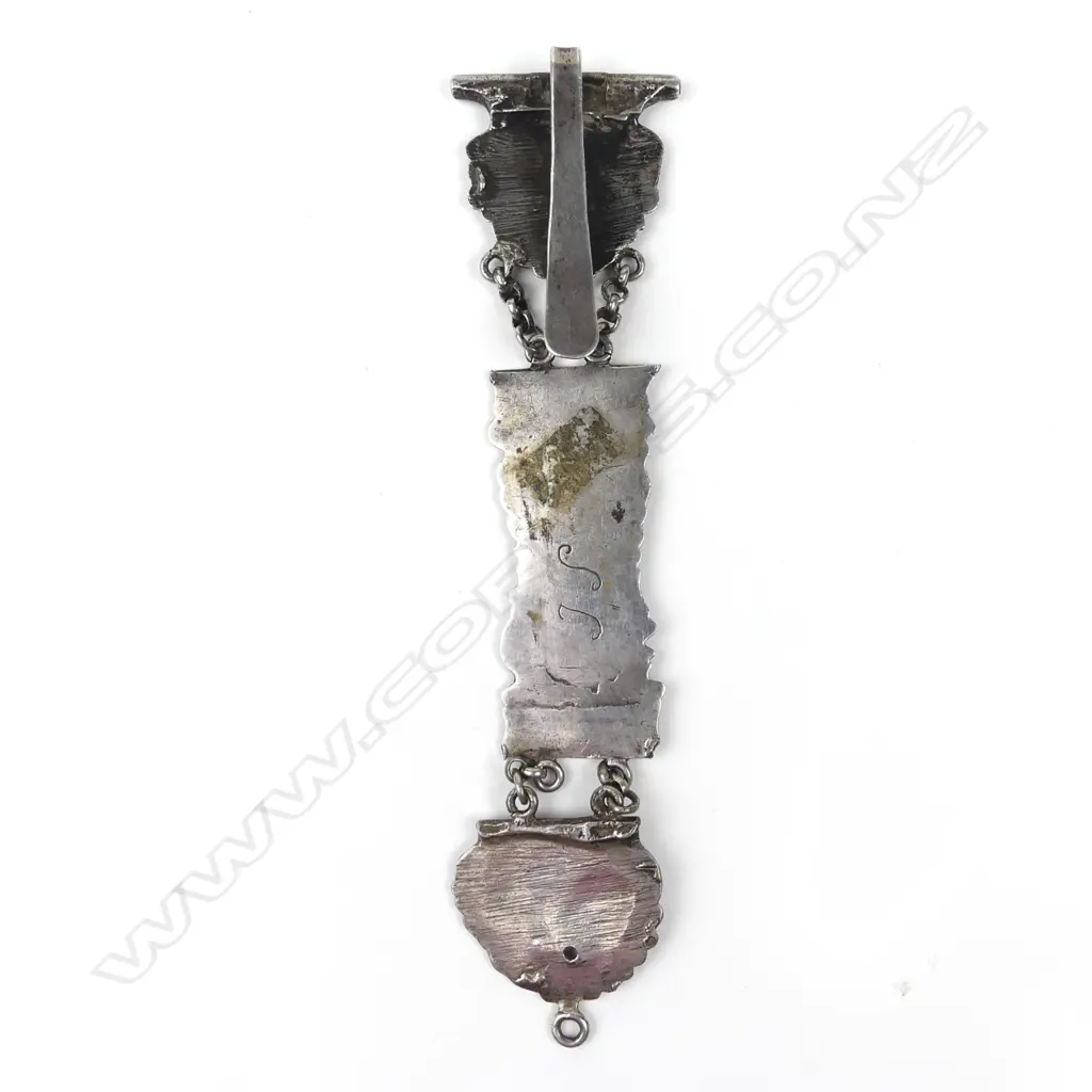 A 19thC European fancy silver chatelaine clip Image 1++