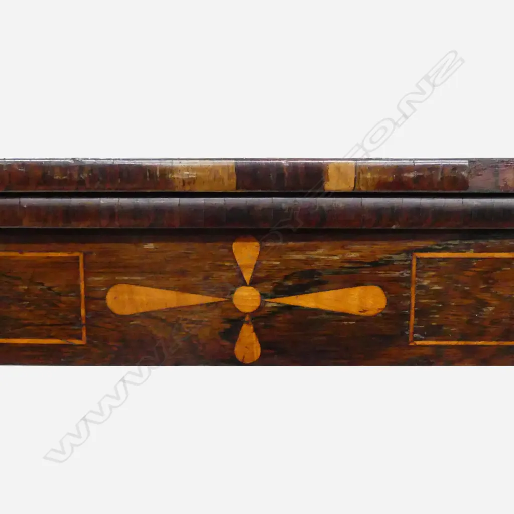 A Georgian mahogany card table Image 1++