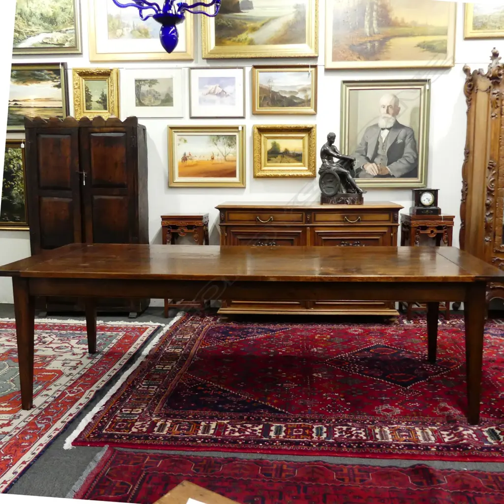 An oak French provincial style dining table Image 1++