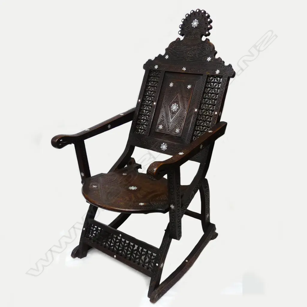 A Syrian folding chair Image 1++