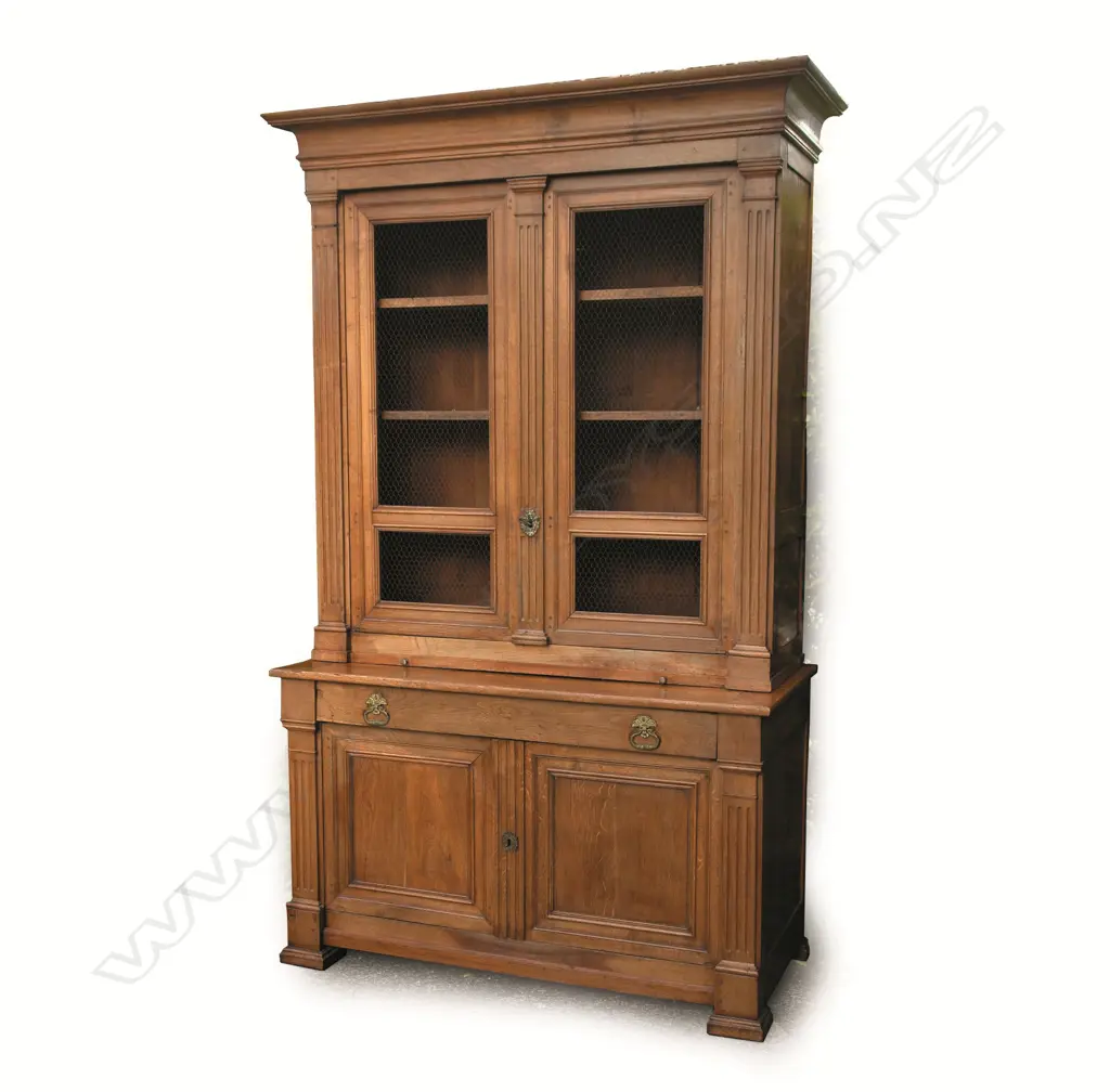 A 19thC oak French Louis Phillippe bibliothèque cabinet Image 1++