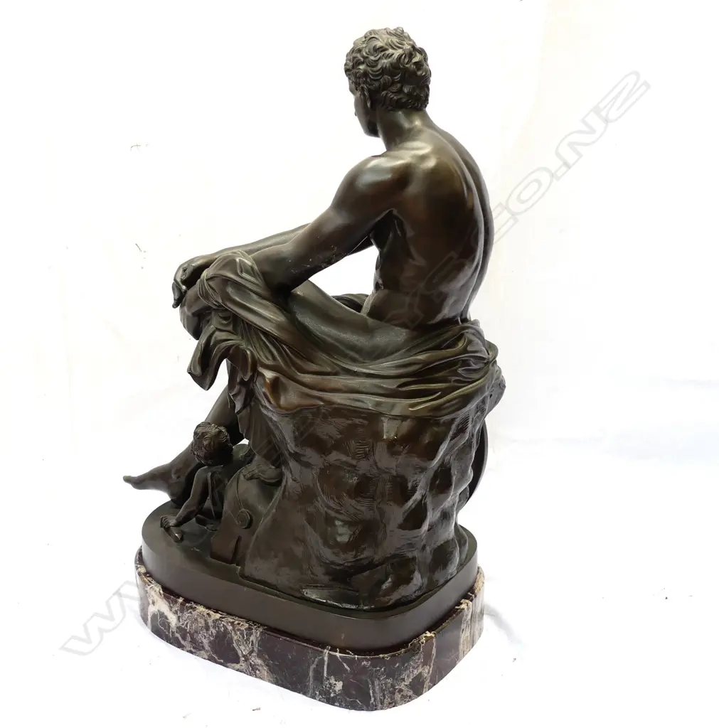 An 19thC bronze study of a classical Greek soldier Image 1++