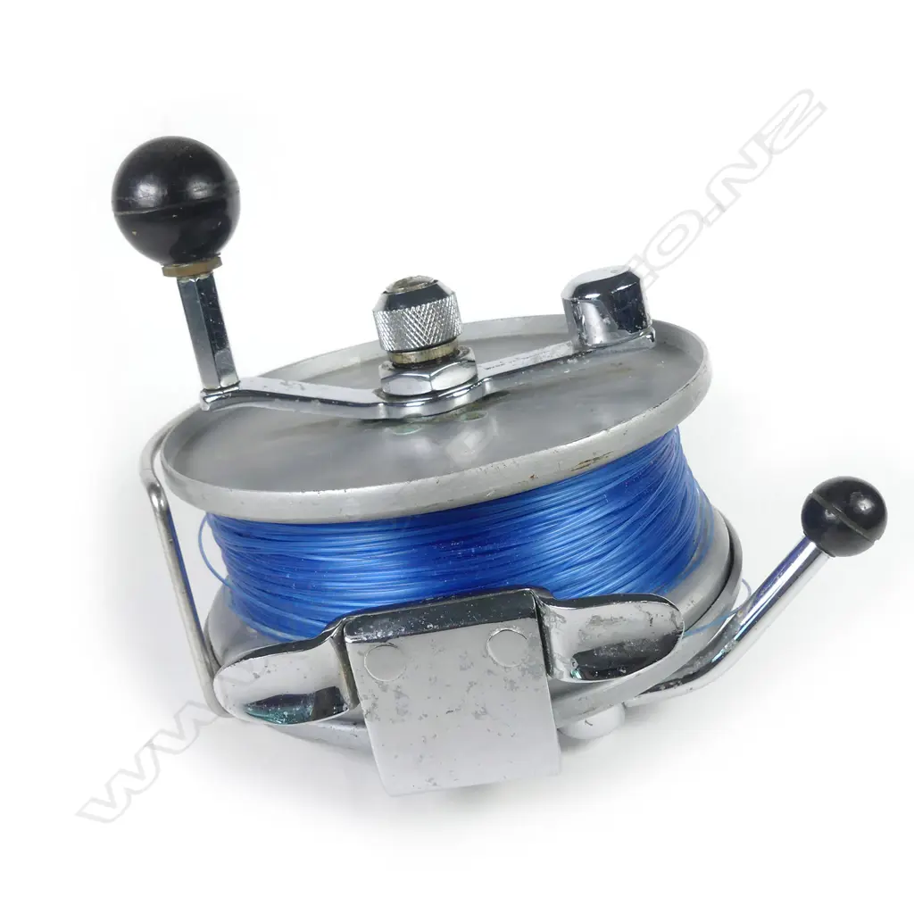 A large Allcocks 6" Commodore game fishing reel Image 1++