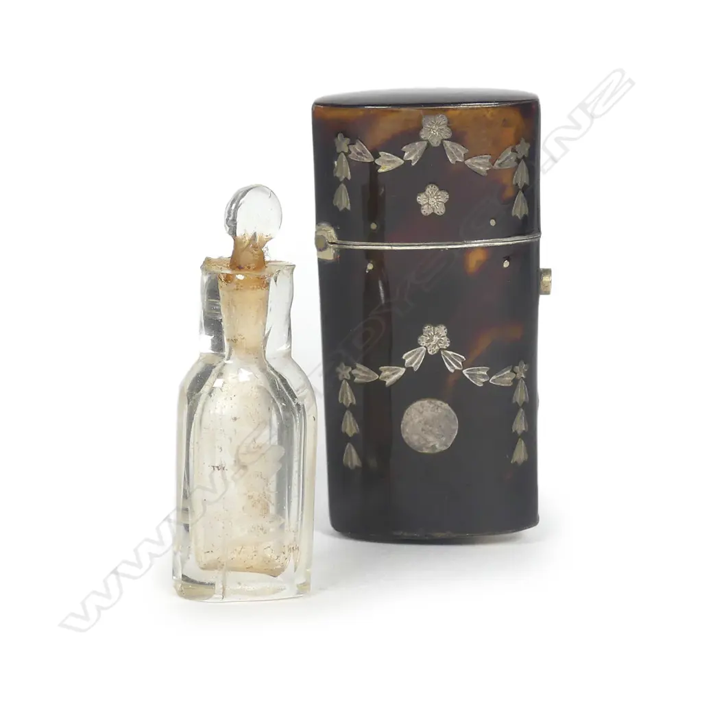 GEORGIAN TORTOISESHELL CASED PERFUME BOTTLE Image 1++