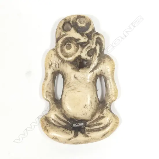 A Maori whalebone hei tiki