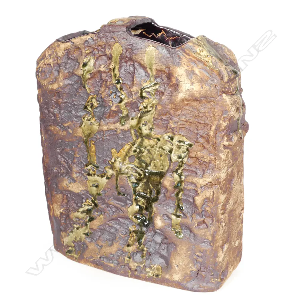 A Doreen Blumhardt rock impressed slab vase Image 1++