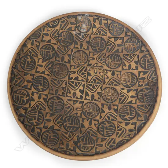 A wall dish by Steven Scholefield (Rocket Pottery)