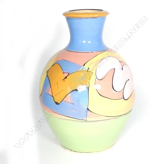 An Andrew van der Putten large vase