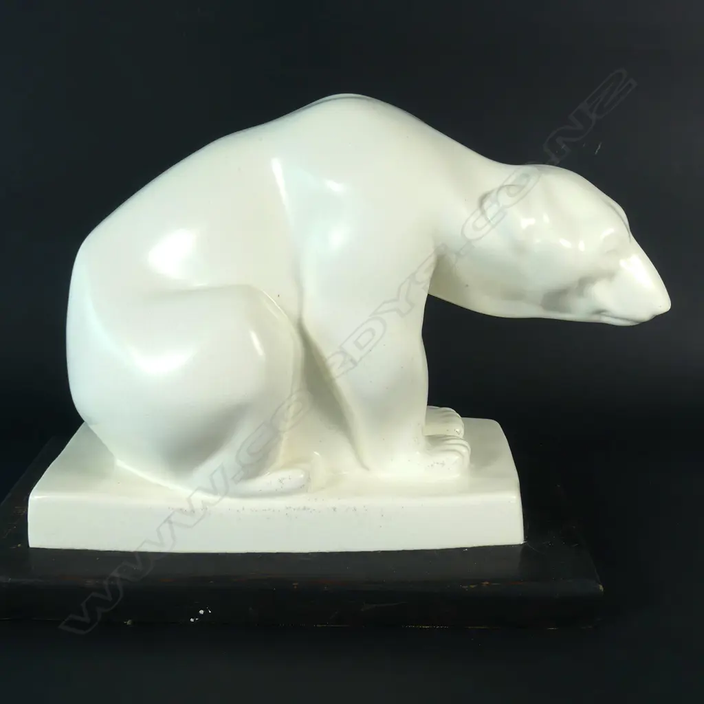 John Skeaping for Wedgwood polar bear sculpture Image 1++