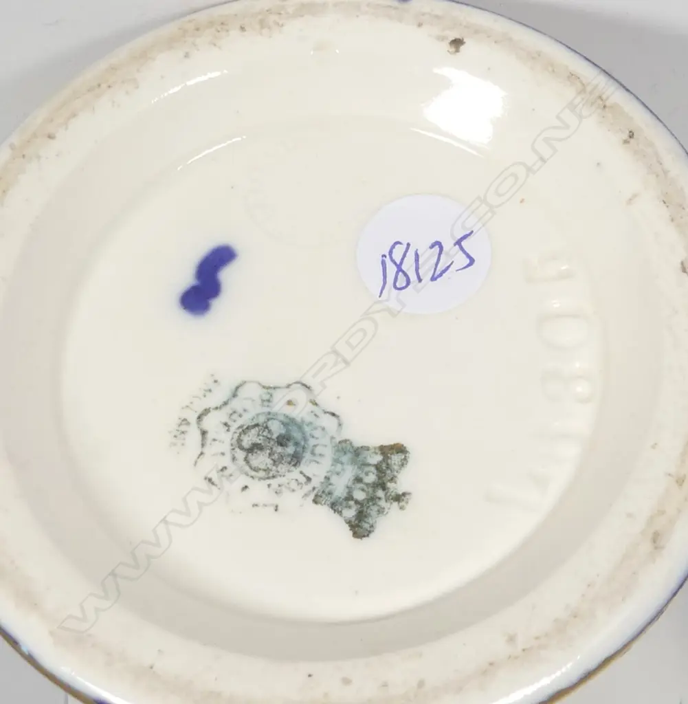 A tall Doulton Lambeth Faience vase Image 1++