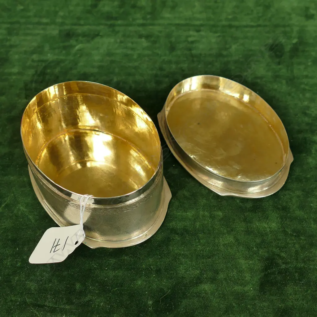 A Chinese export silver lidded box Image 1++