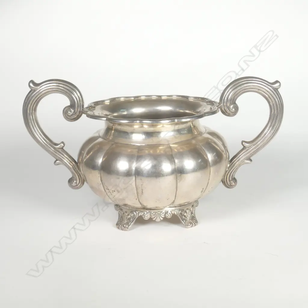 A China Trade period silver melon shaped two handled sugar basin Image 1++