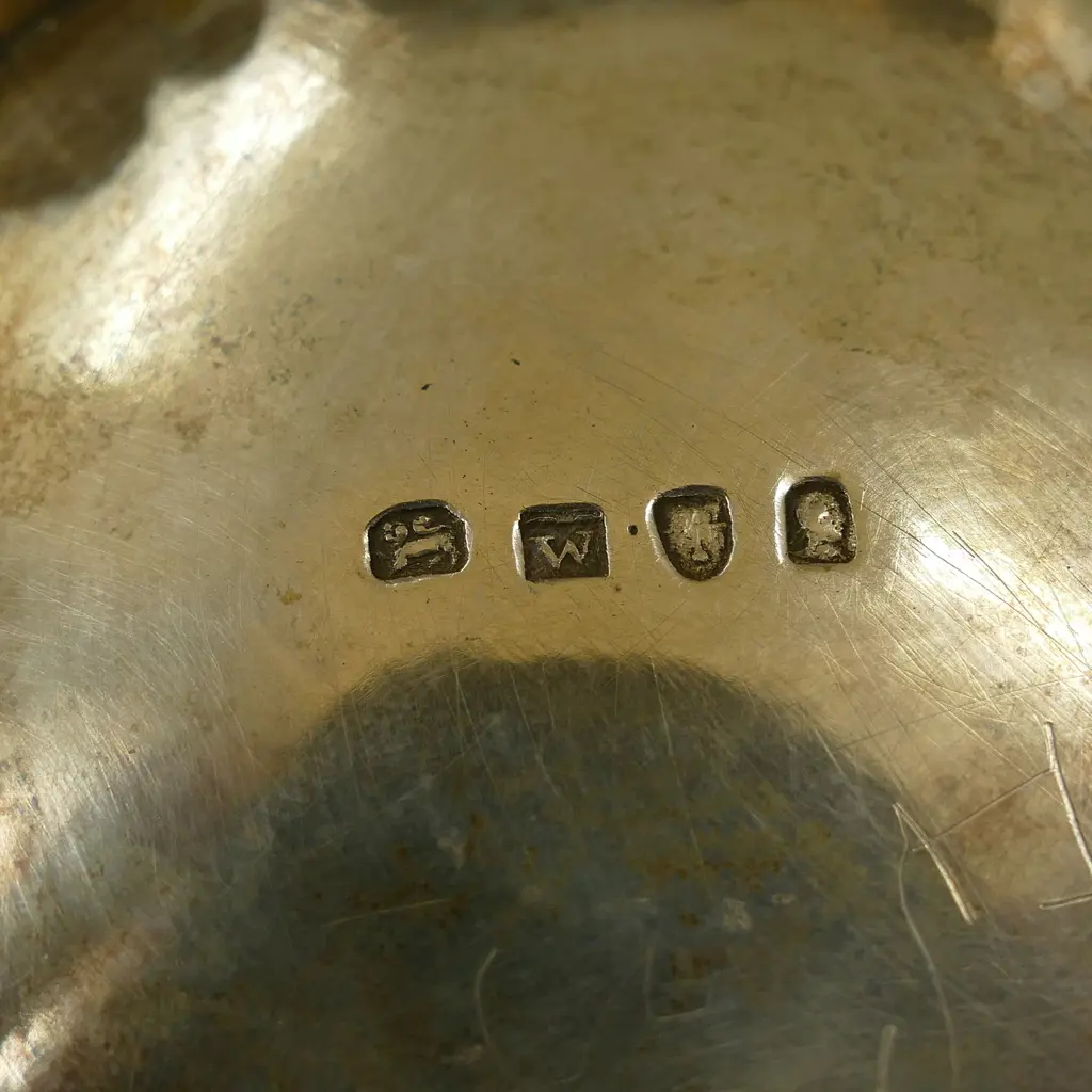 A China Trade period silver melon shaped two handled sugar basin Image 1++