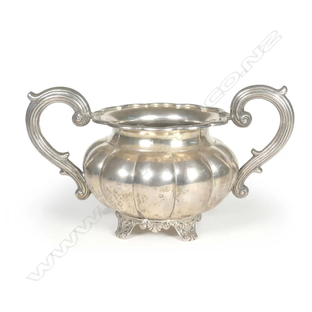 A China Trade period silver melon shaped two handled sugar basin Image 1++