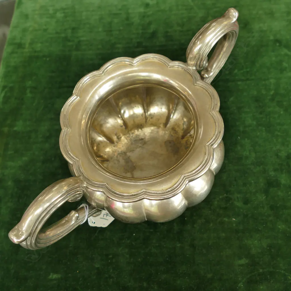 A China Trade period silver melon shaped two handled sugar basin Image 1++