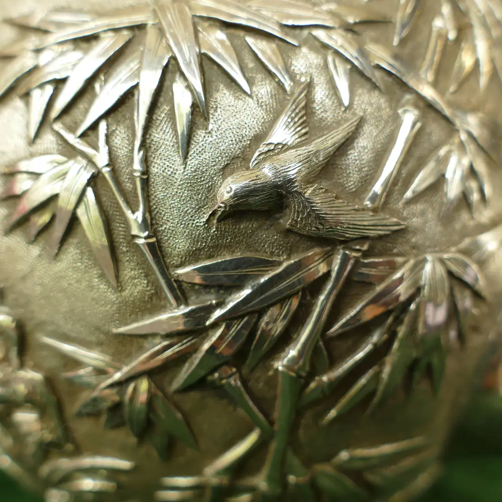 A China Trade period silver teapot and milk jug Image 1++