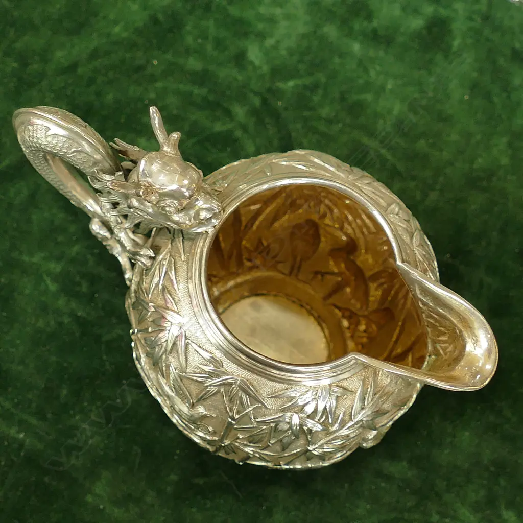 A China Trade period silver teapot and milk jug Image 1++