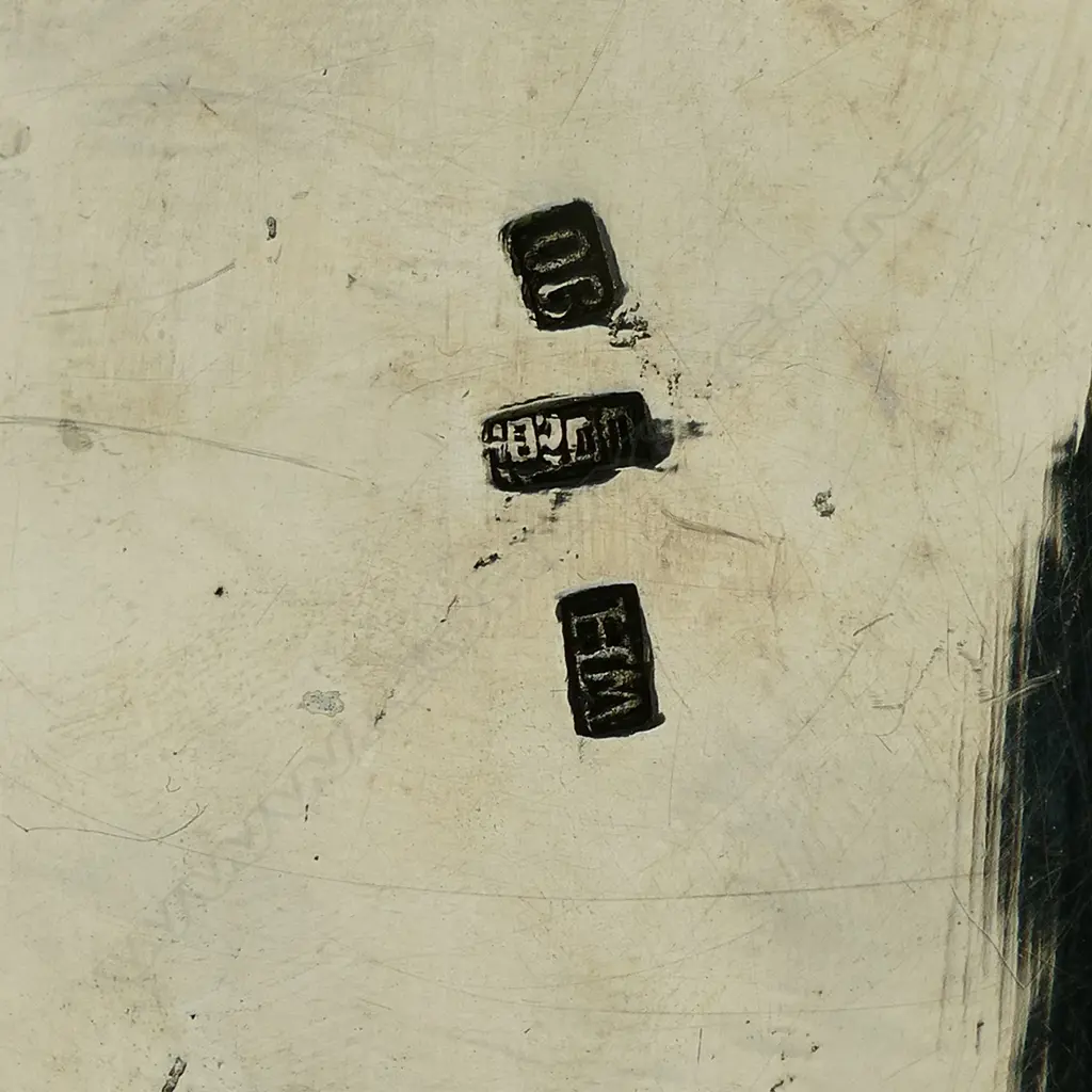 A China Trade period silver teapot and milk jug Image 1++