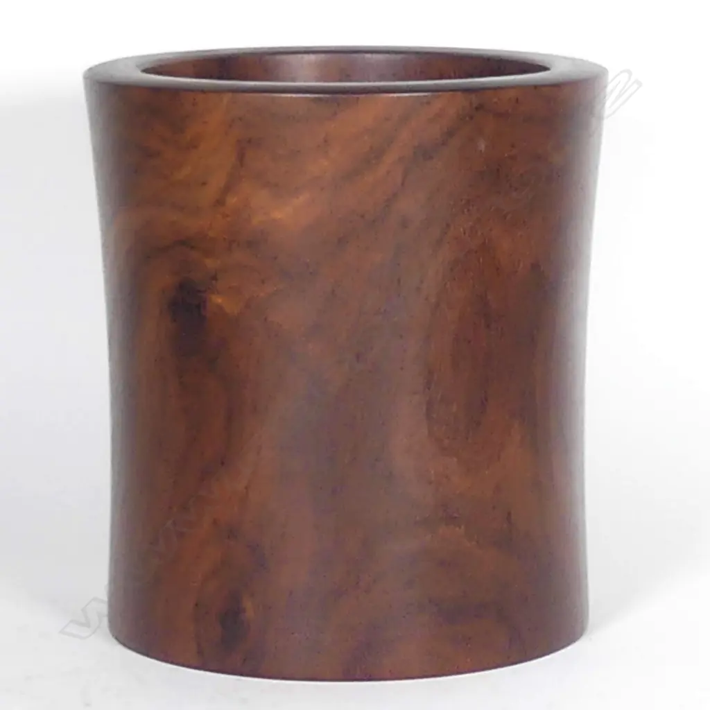A large rosewood brush pot Image 1++