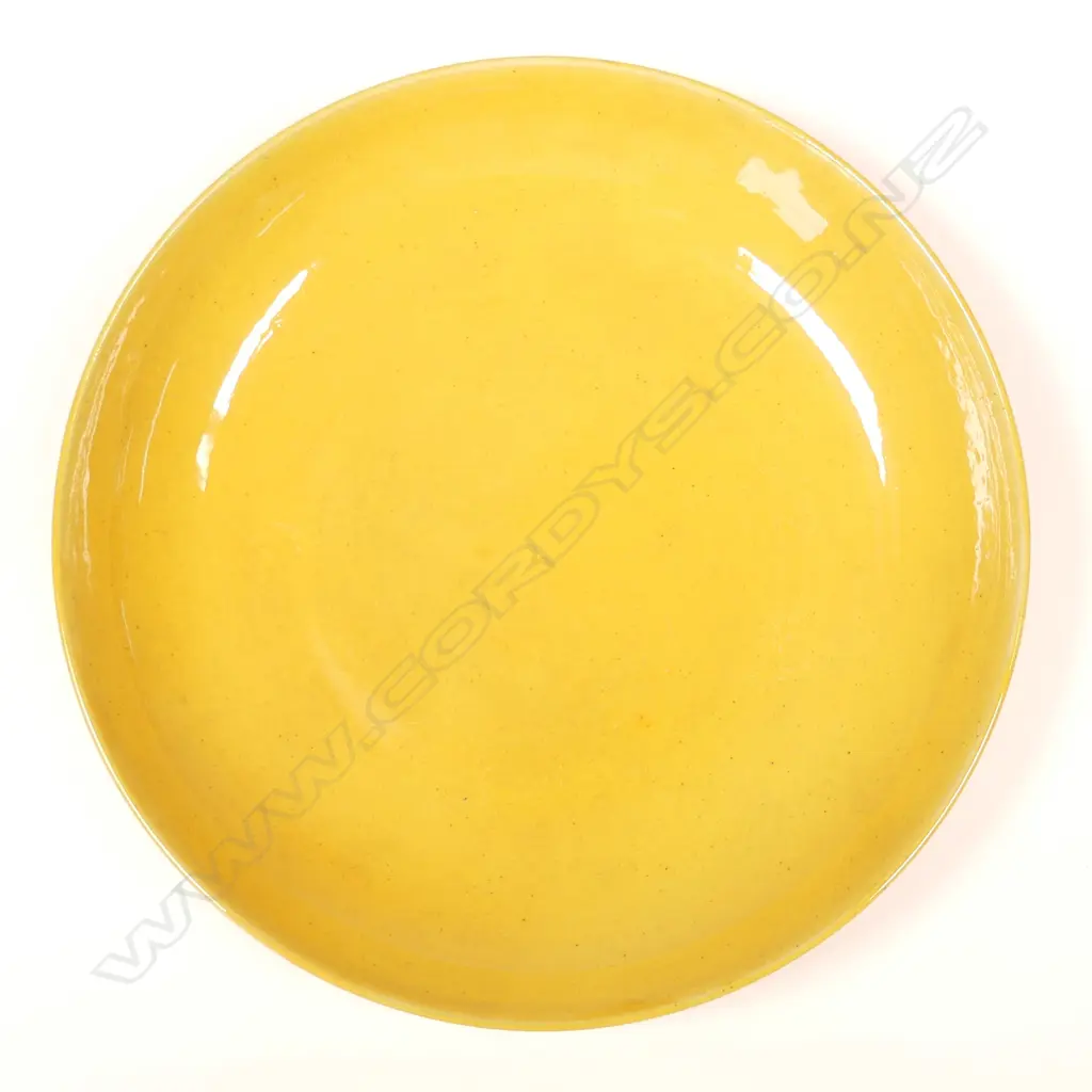 A Chinese Qing dynasty marked Imperial yellow saucer dish Image 1++