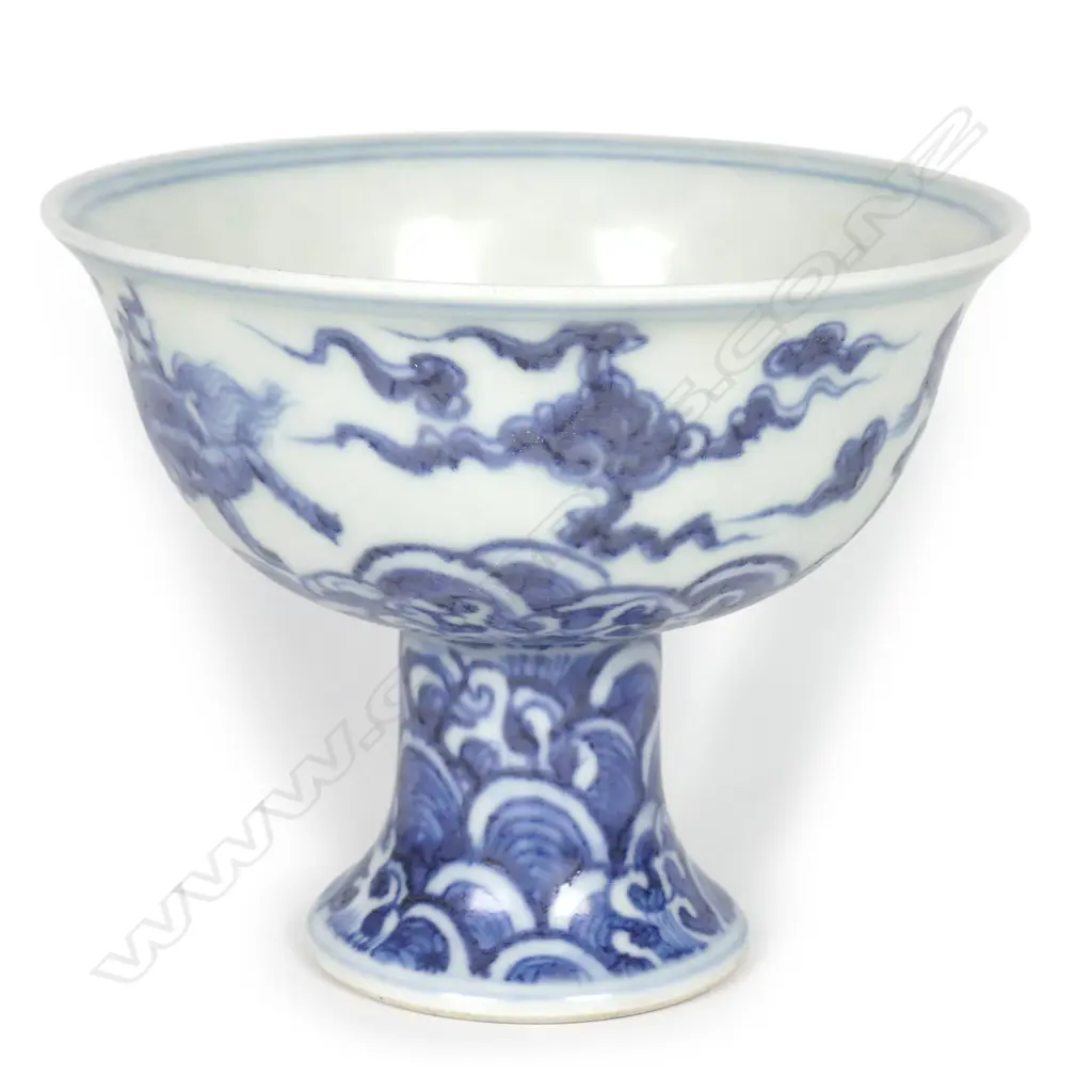 A Chinese small blue and white pedestal bowl Image 1++