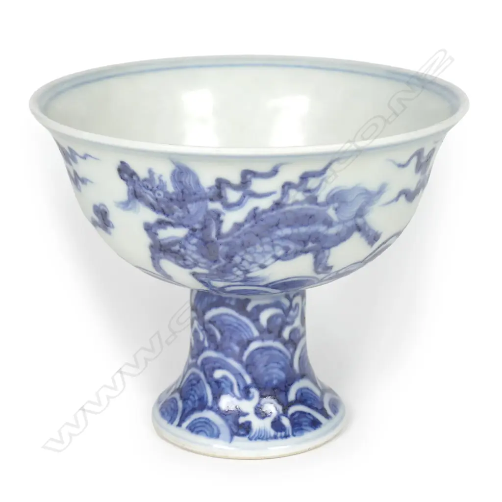 A Chinese small blue and white pedestal bowl Image 1++