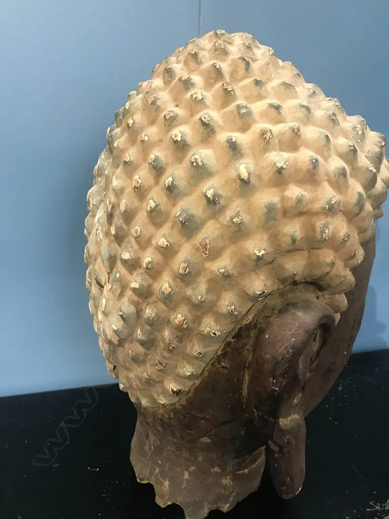 A large old Buddha head Image 1++