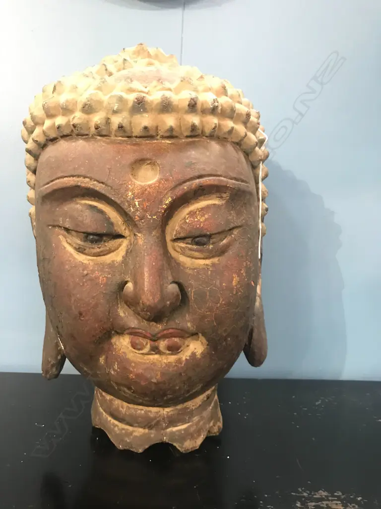 A large old Buddha head Image 1++