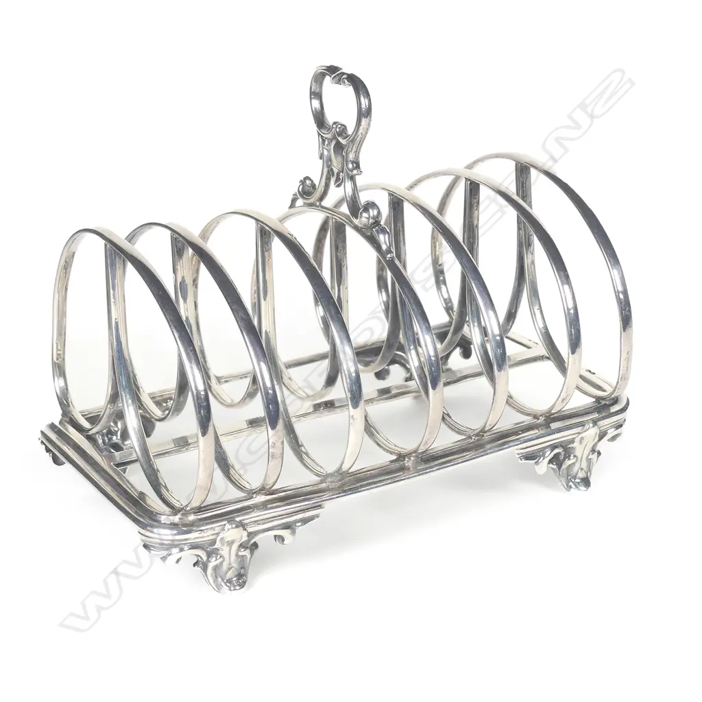 A Victorian silver six slice toast rack Image 1++