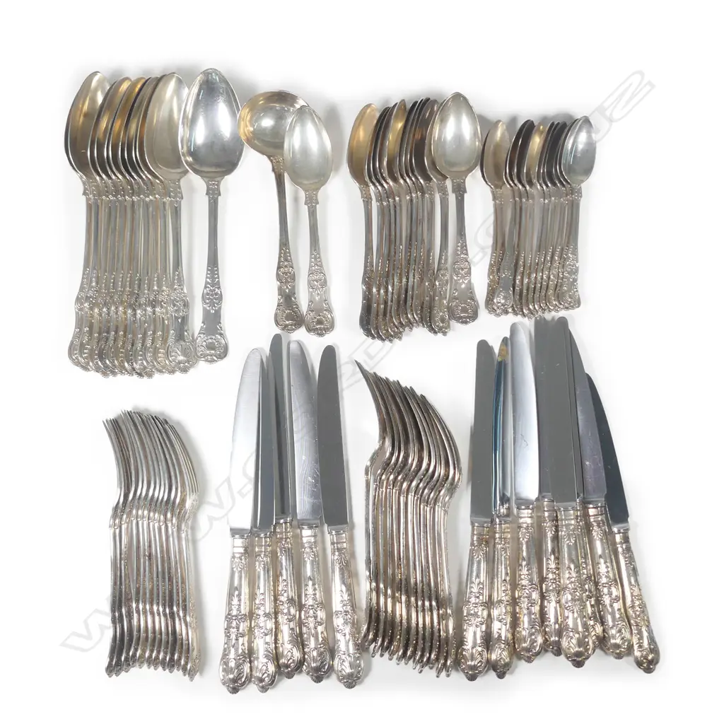 An impressive William IV/early Victorian silver Queens pattern 12 person cutlery service Image 1++