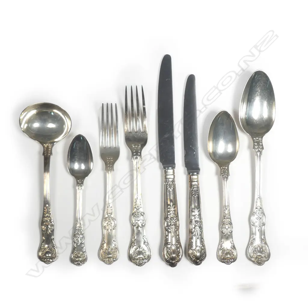 An impressive William IV/early Victorian silver Queens pattern 12 person cutlery service Image 1++