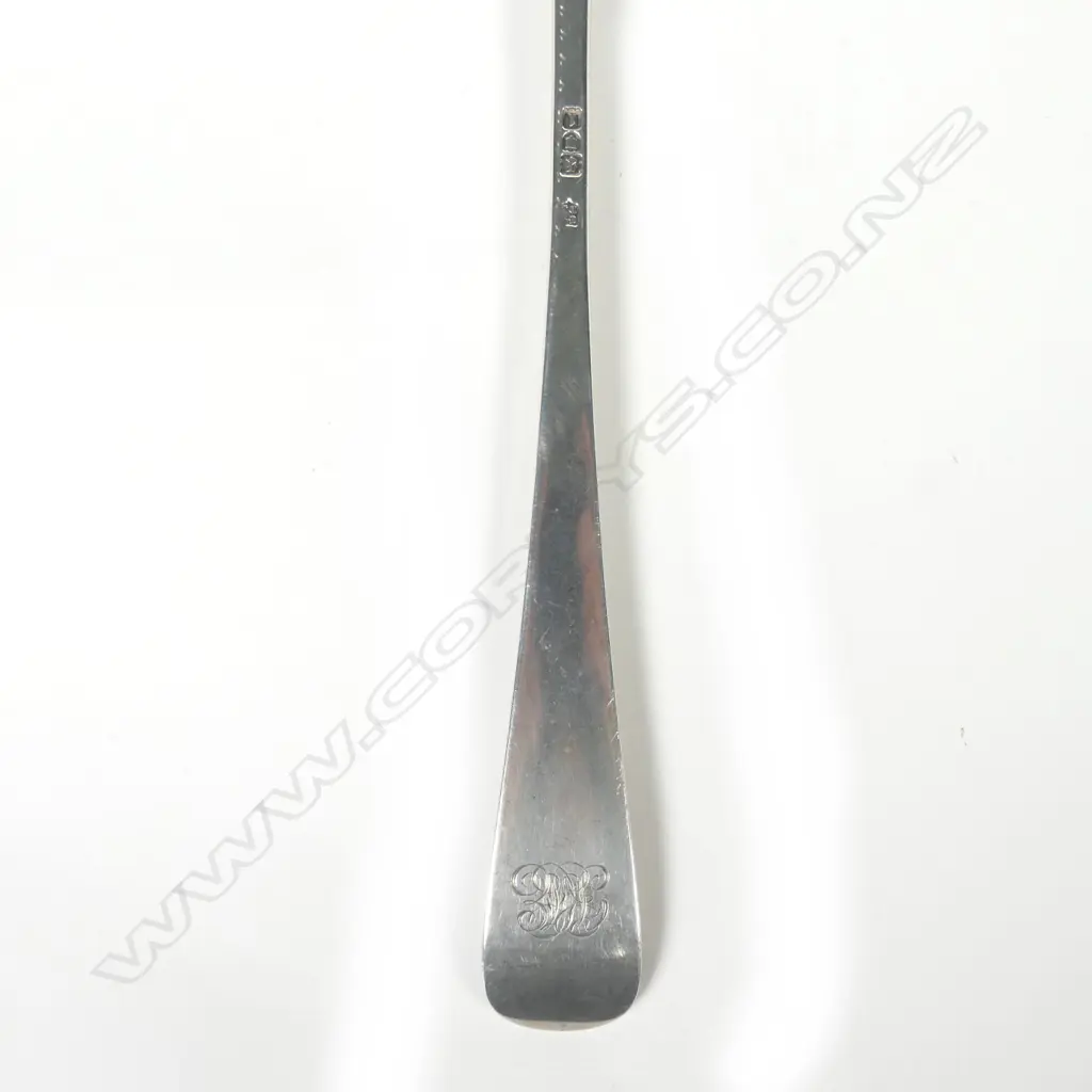 An Edwardian silver pie spoon Image 1++