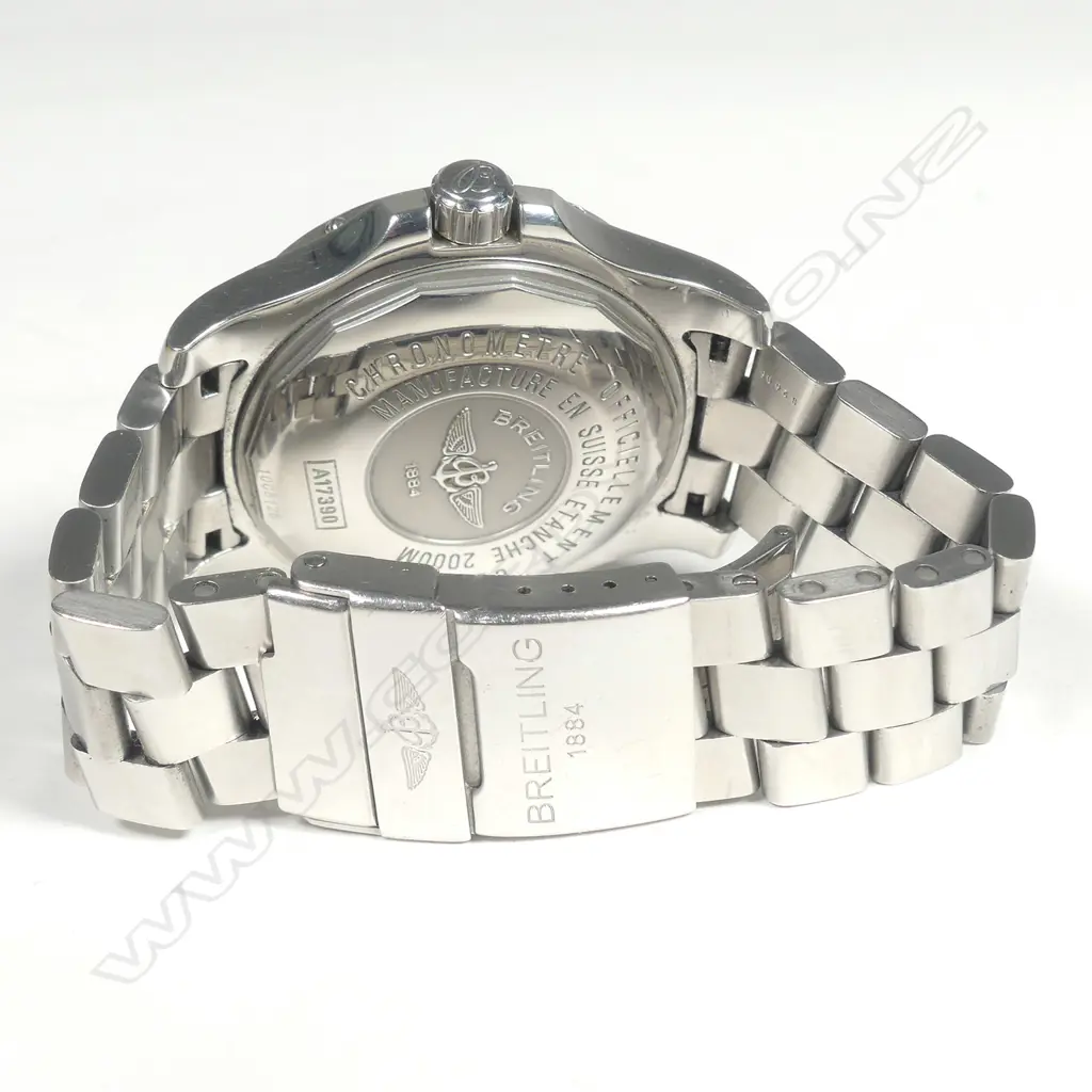 A quality Breitling Super Ocean automatic Chronometer wristwatch with box and papers Image 1++