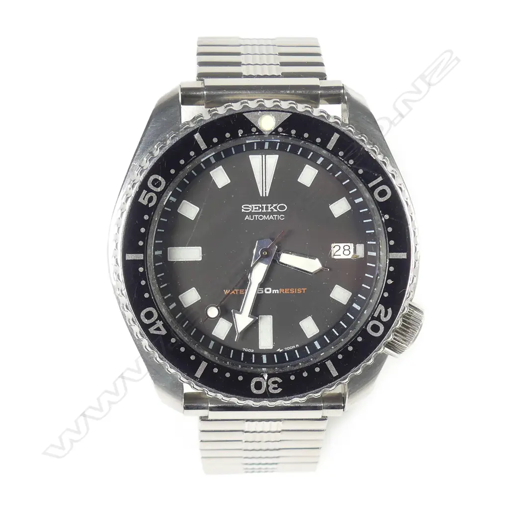 A vintage Seiko divers’ automatic wristwatch Image 1++