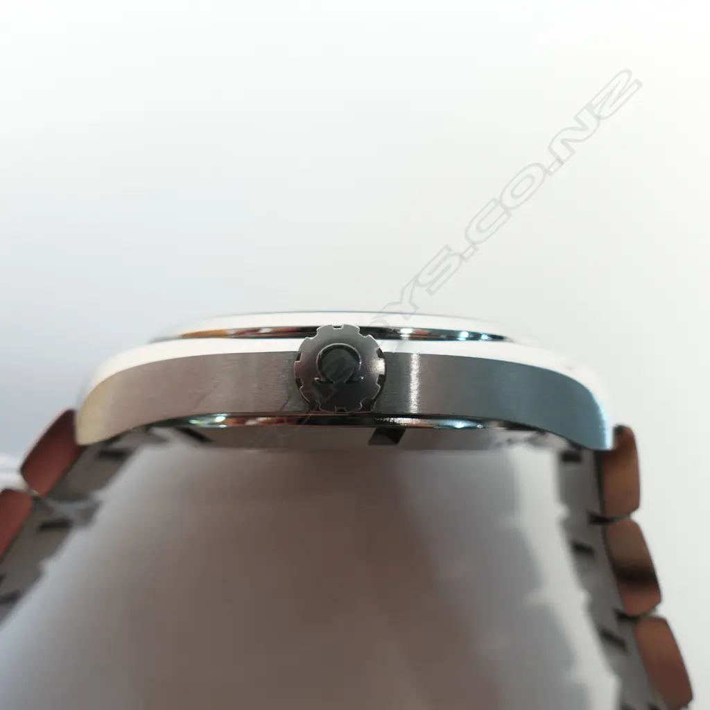 An as new Omega Seamaster Aqua Terra 150M 'Captains Watch’ Image 1++