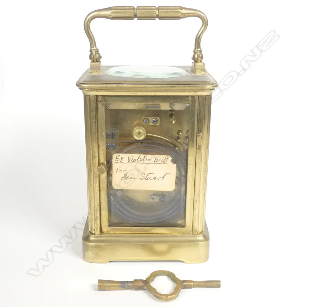 A 19thC French brass cased striking carriage clock Image 1++