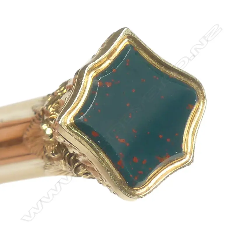 An 18ct. yellow gold quality propelling pencil Image 1++