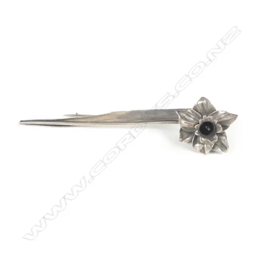 A Tony Buller silver brooch