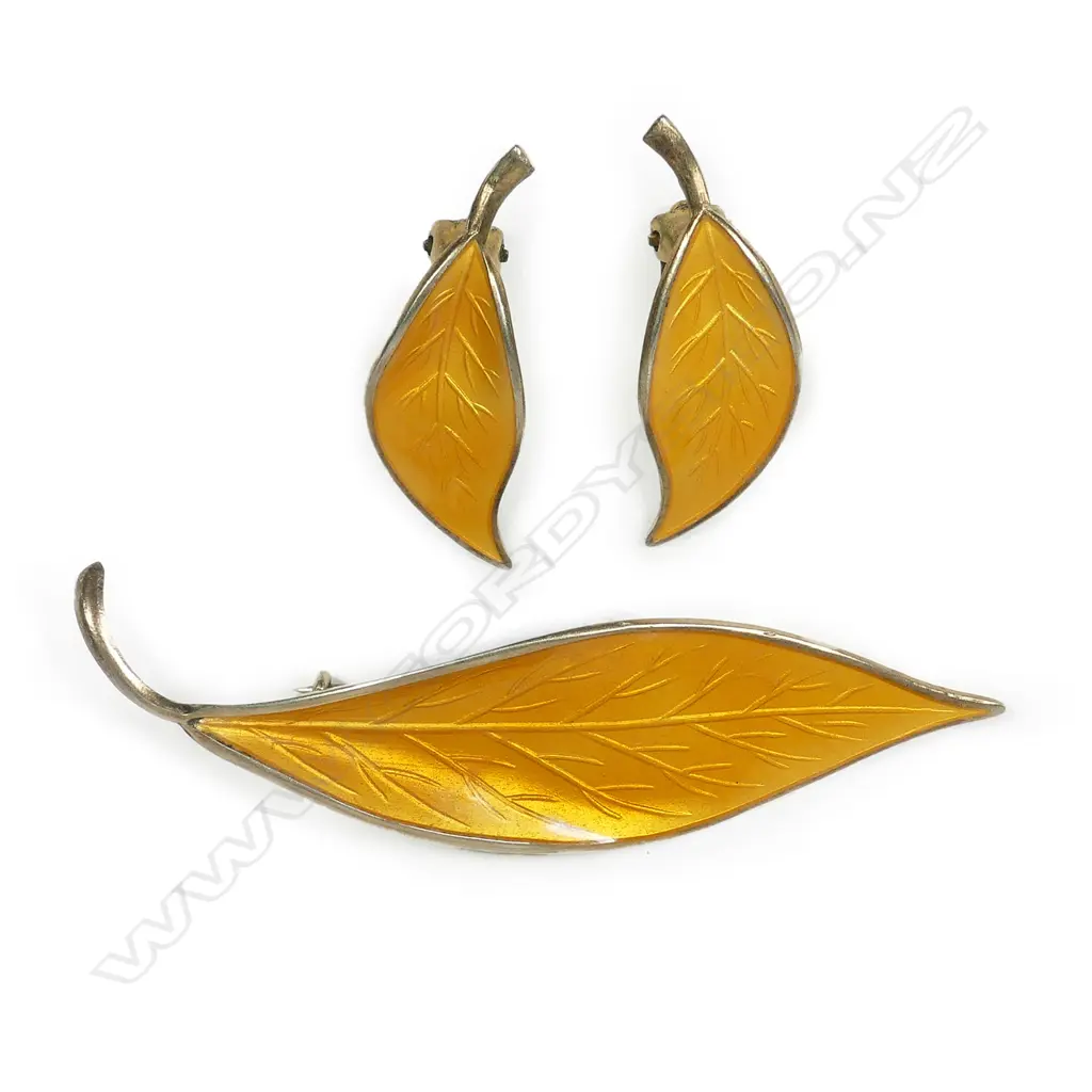 David Andersen Norwegian 1950s silver and enamel leaf necklace brooch and earring suite Image 1++