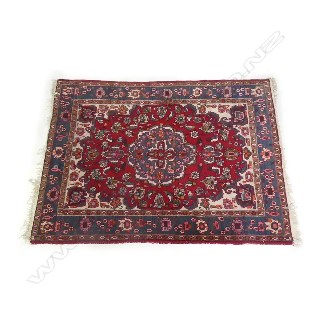A small Hamadan rug Image 1++