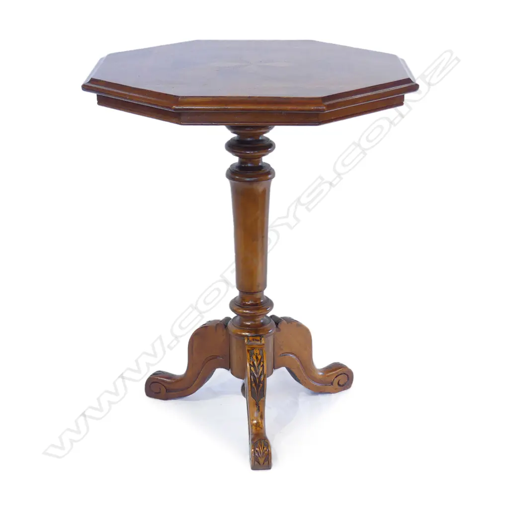 A colonial kauri wine table Image 1++