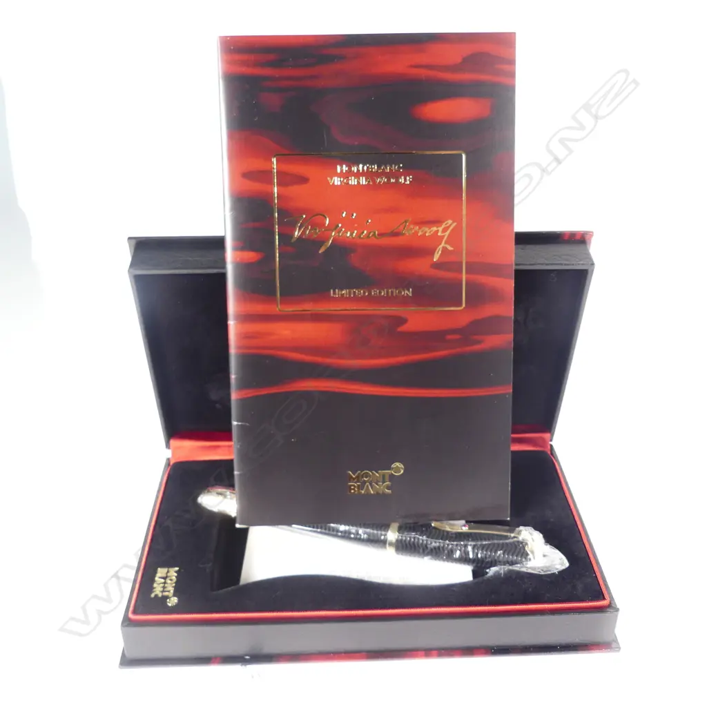 A Mont Blanc 'Virginia Woolf' Limited Edition 2006 Writers Series fountain pen Image 1++