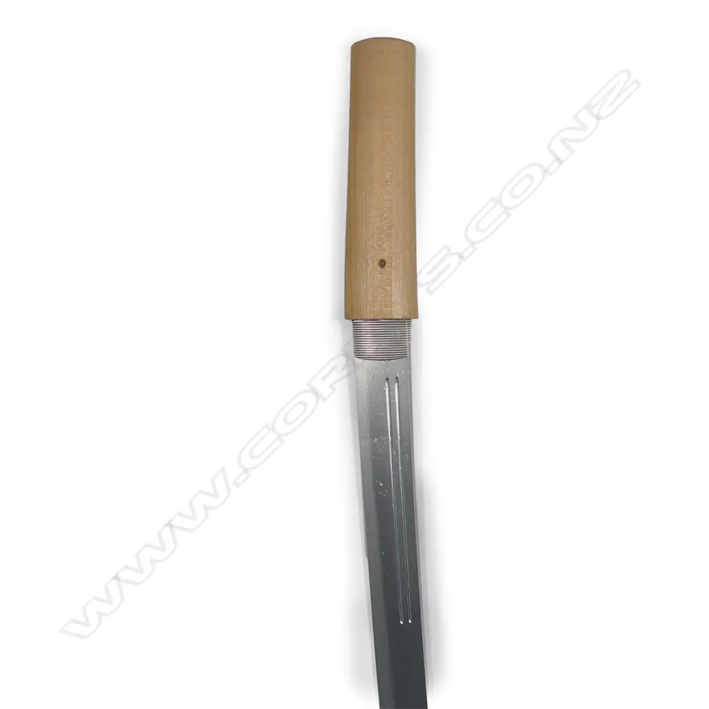 A Japanese shinto tanto in shirasaya Image 1++