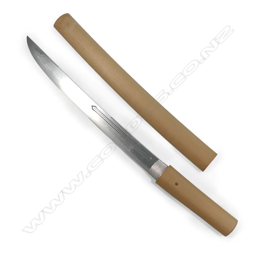 A Japanese shinto tanto in shirasaya Image 1++