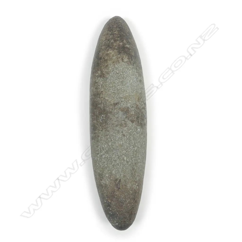 A pre-European Maori worked stone implement Image 1++