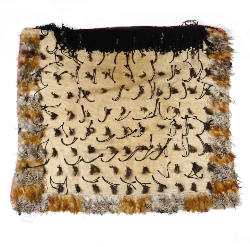 A late 19th / early 20thC Maori woven candlewick korowai cloak Image 1++