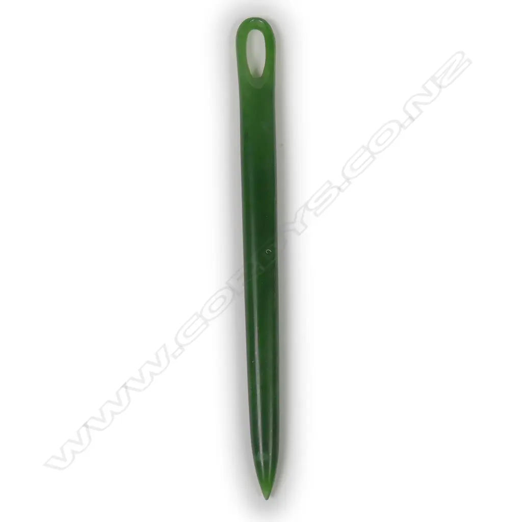 A nephrite aurei pendant by the late Mike Higgs Image 1++