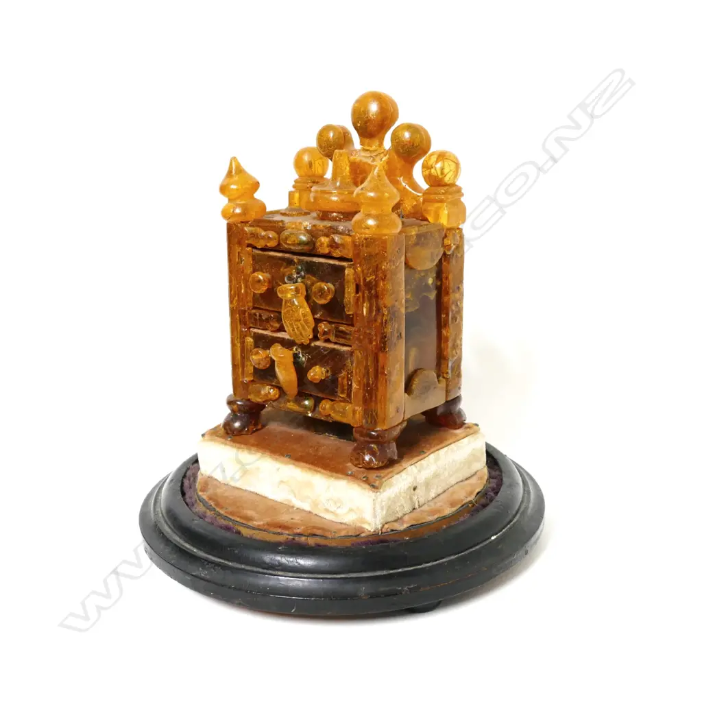 A rare model colonial kauri gum chest of drawers Image 1++