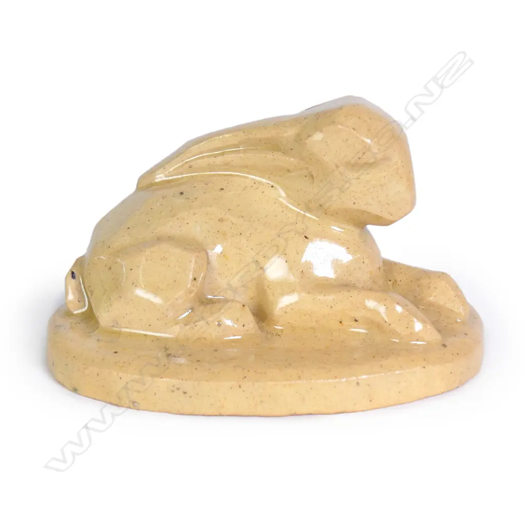 A Jack Hutchison recumbent pottery hare Image 1++